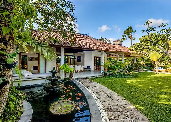 Villa Vitari Seminyak by Bali Villas R Us